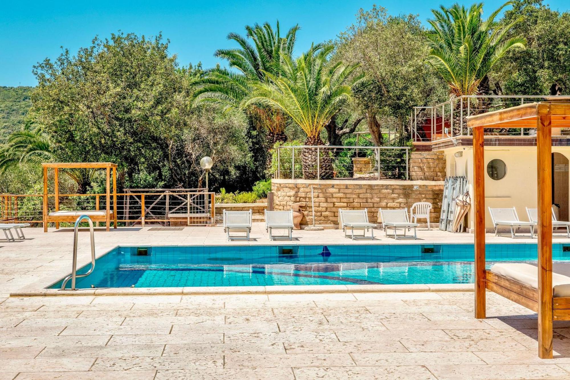 Isa - Residence With Pool And Private Beach In Talamone Just 500 Mt From The Beach 외부 사진